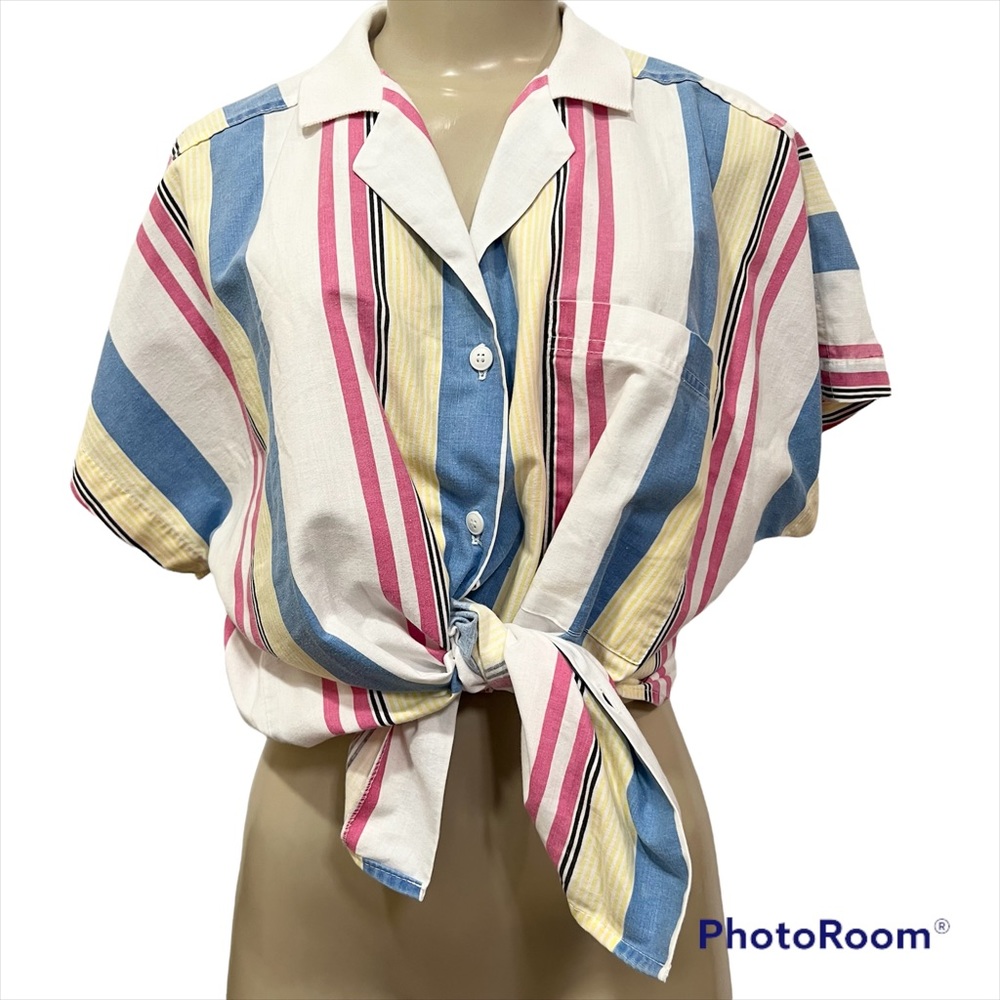 Sport Timer Button up vintage Top